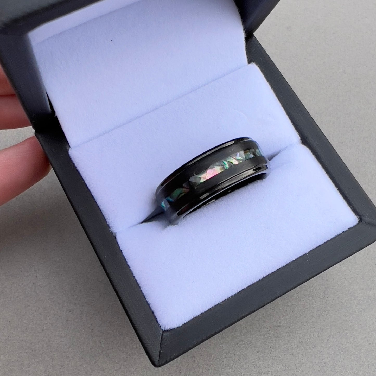 Zeke ring